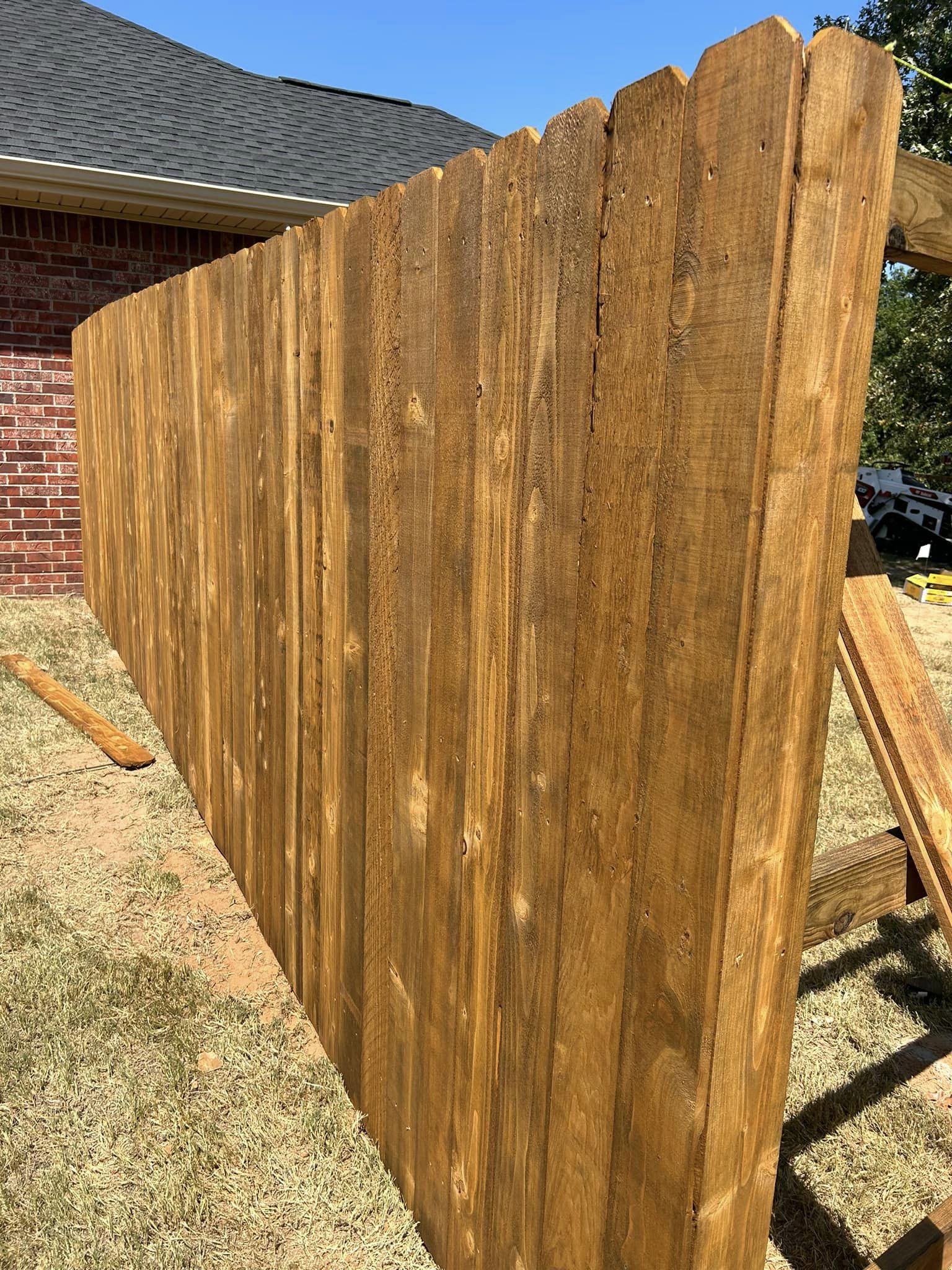 Aluminum Fence Installers